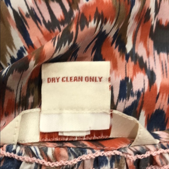 Woman’s long sleeve top - Picture 5 of 5